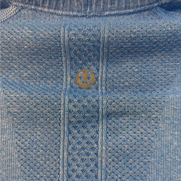 Lululemon swiftly top - Picture 2 of 3